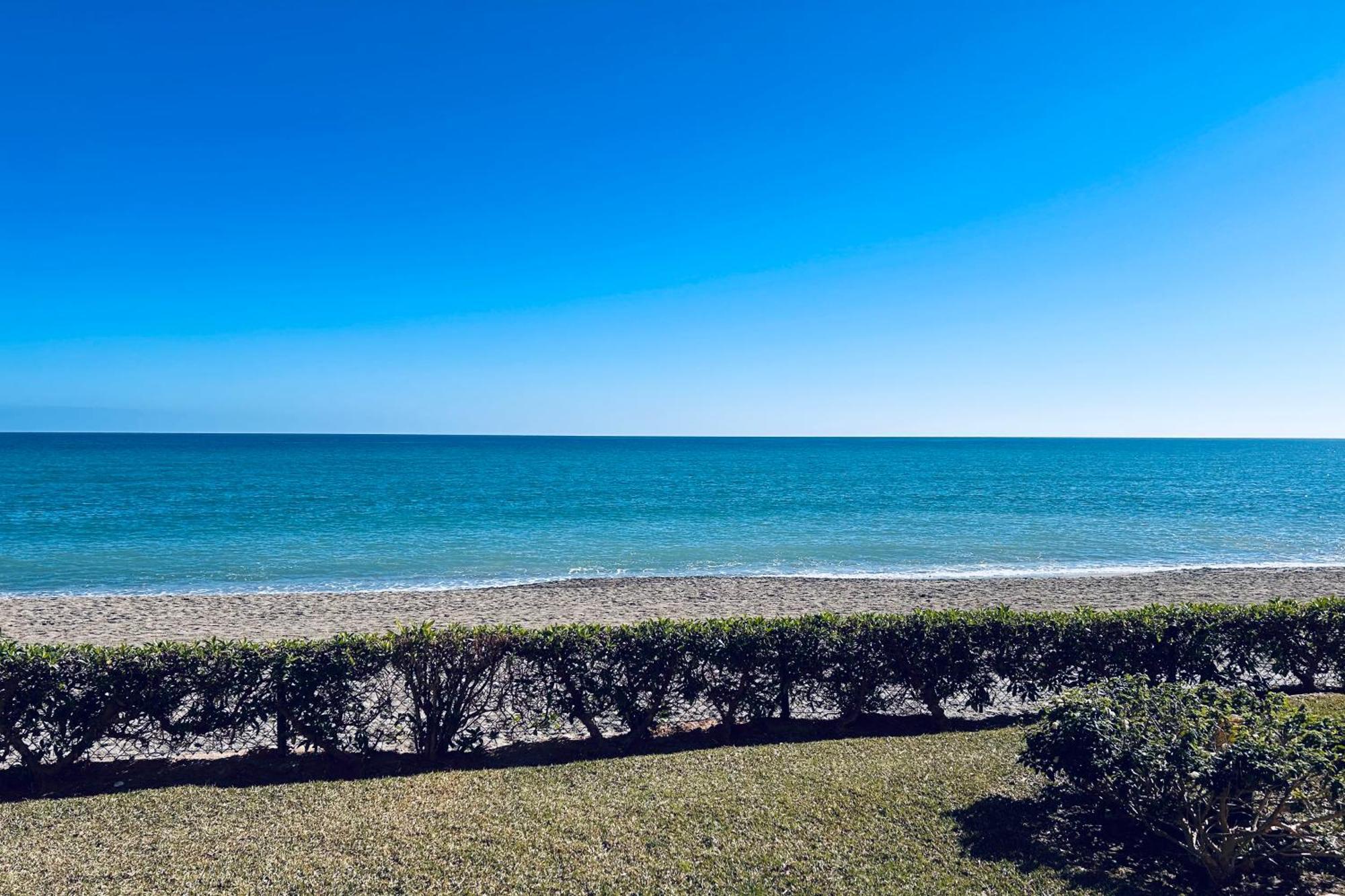 Beachfront Nudist Apartment In Vera Playa Playas de Vera Eksteriør bilde